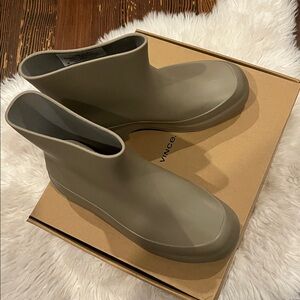 Vince Nia Water Resistant Rain Boot (Women)